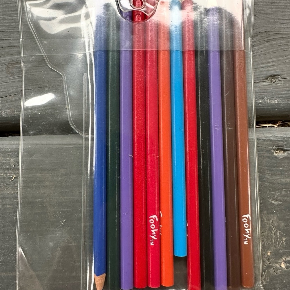 Foohy- Colored pencil set- used- good condition!